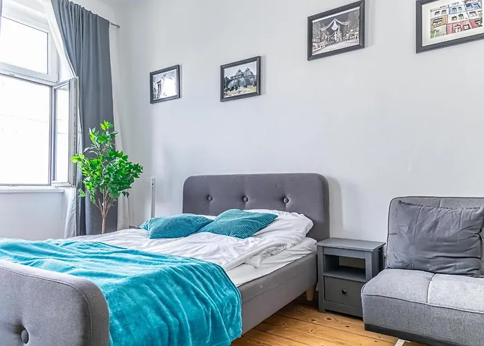 Trendy 1br Apt, With Location * Viyana