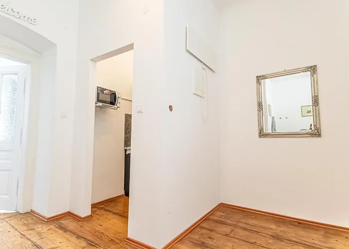Trendy 1br Apt, With Location Daire Viyana